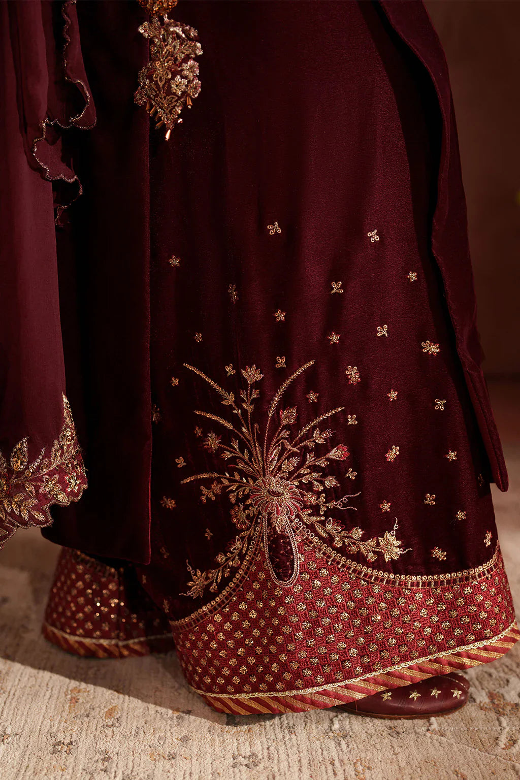 IZNIK | Raagni Velvet Formals | IV-55 Embroidered Velvet