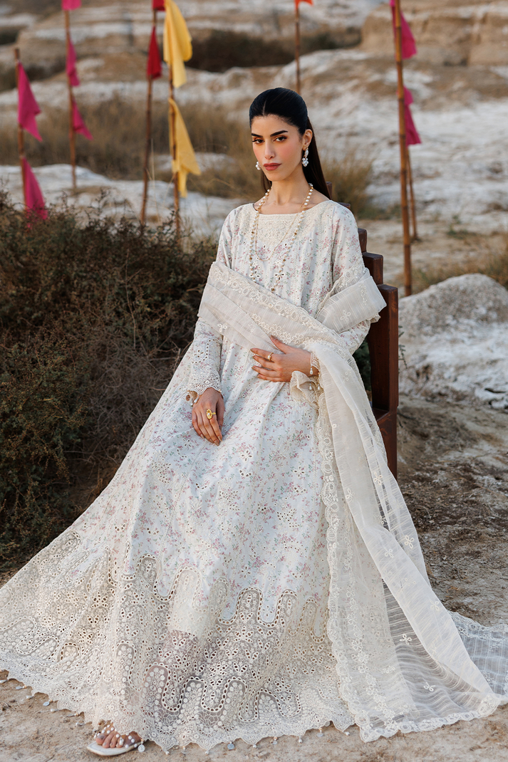 Emaan adeel | Sunlit Groove Luxury Lawn 26 | SUNKISSED