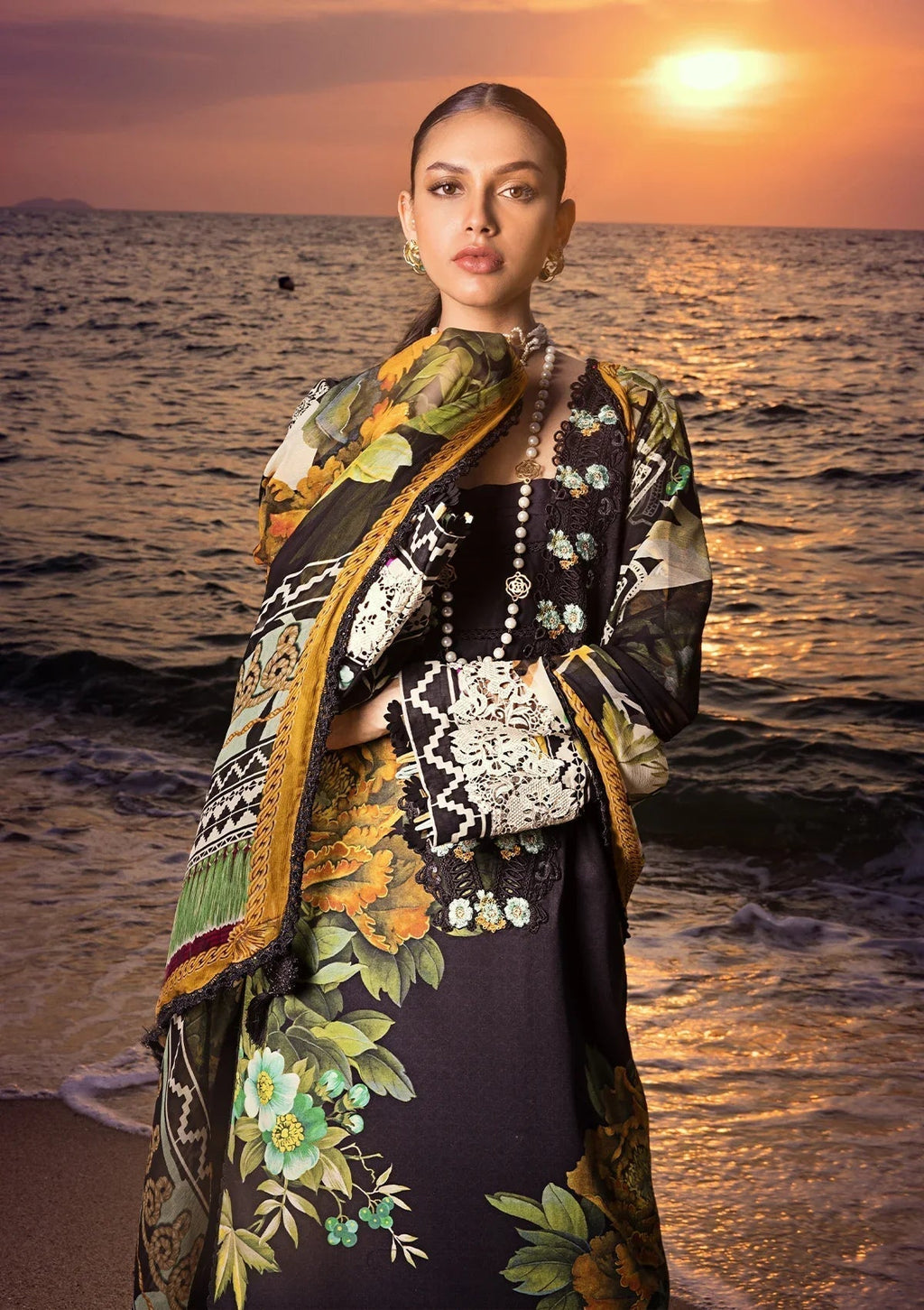 ELAF Signature Embroidered Lawn 3Pc Suit ESL-08B NIGHTFALL