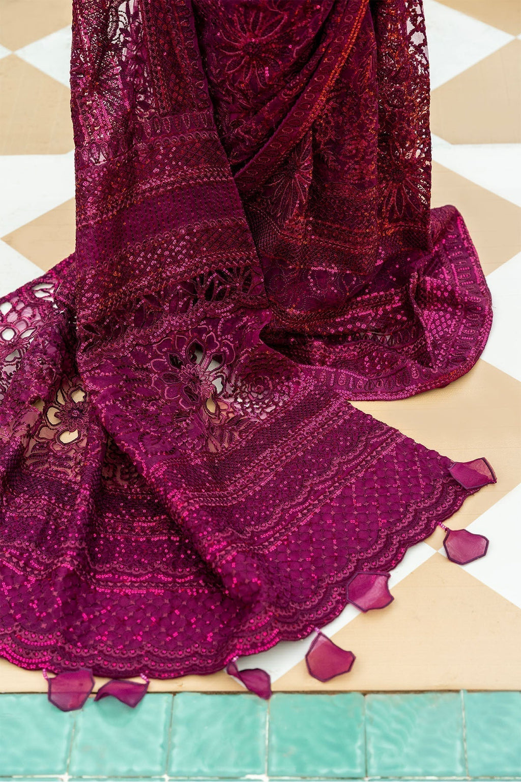 Nureh | Jhoomro Wedding Formals | NL-56 - ANARI - Riwayat-e-Khas