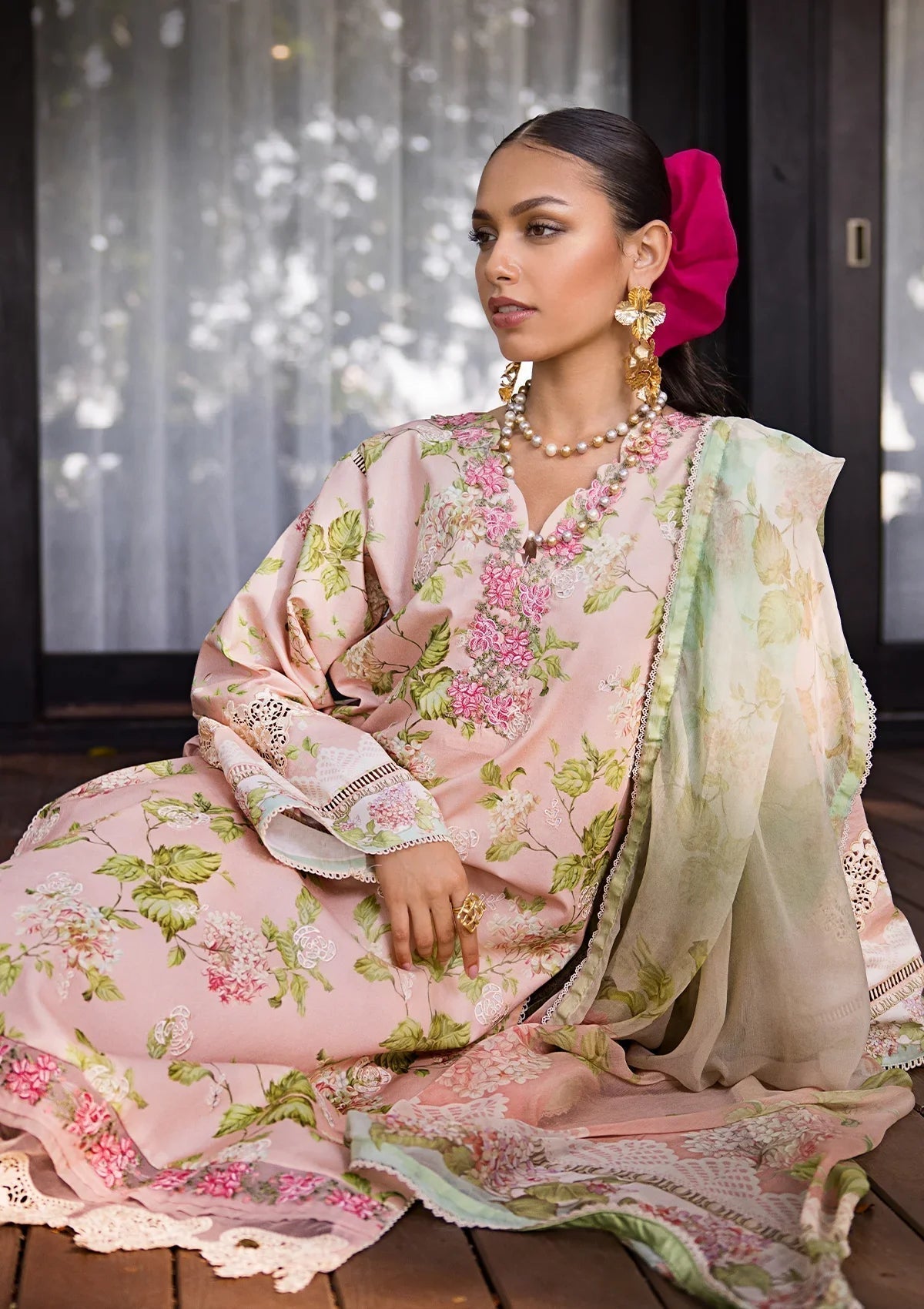 ELAF Signature Embroidered Lawn 3Pc Suit ESL-05B DELIGHT DRAPE
