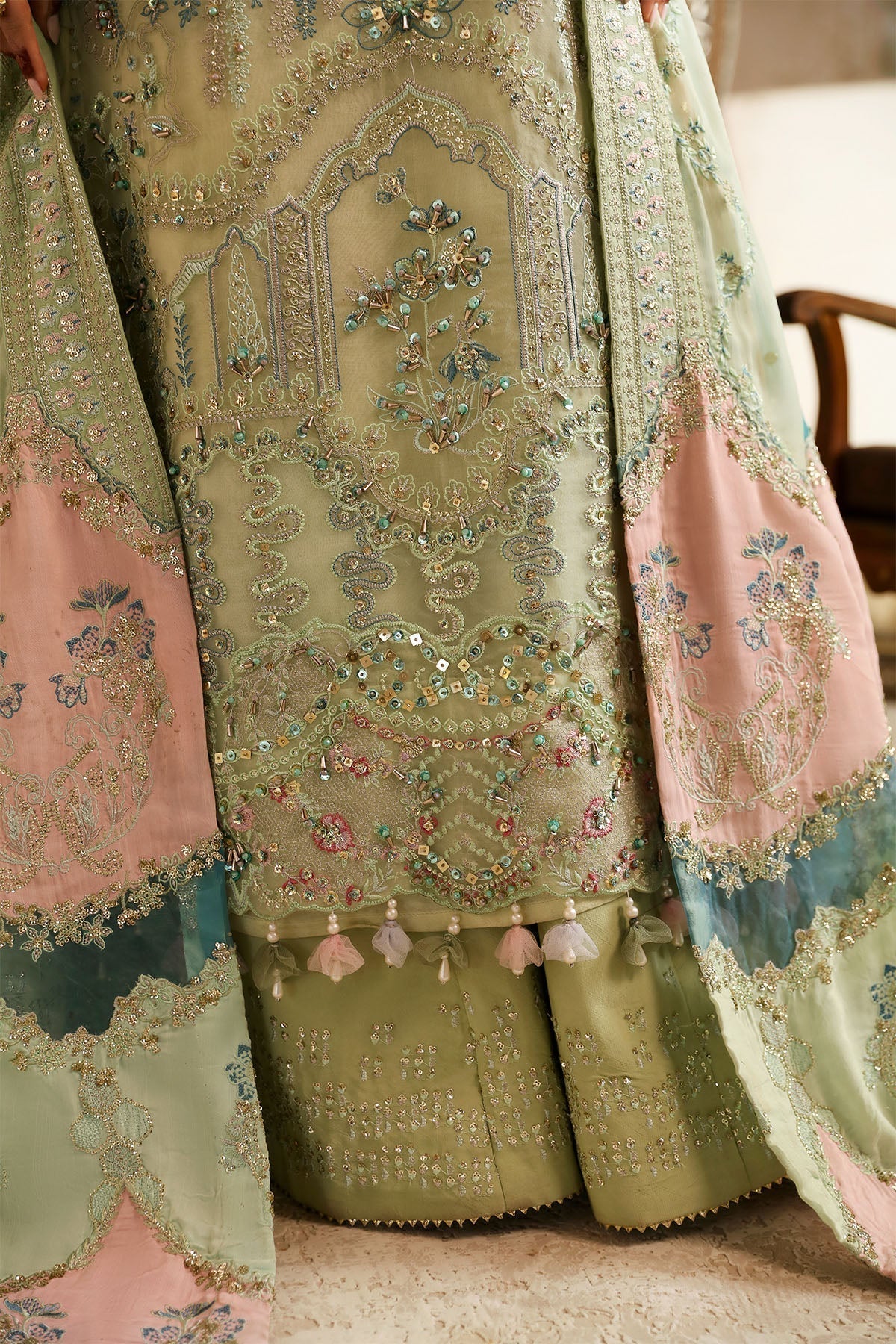 Nureh | Jhoomro Wedding Formals | NL-67 MAHI-ROO - Riwayat-e-Khas