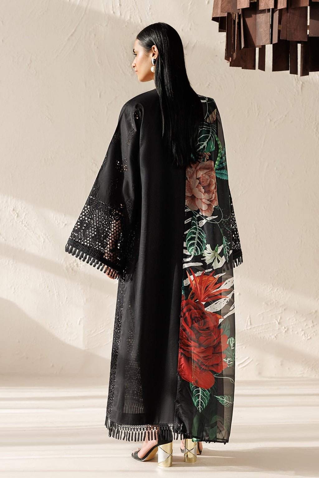 Baroque | Embroidered Lawn | SF-4521