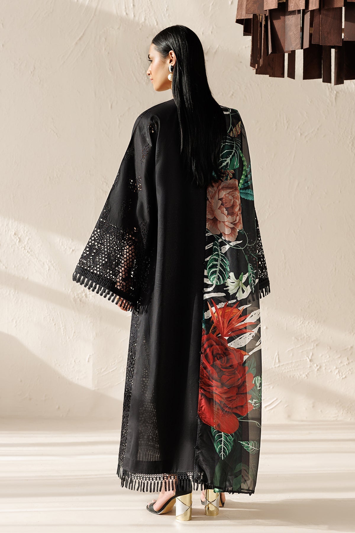 Baroque | Embroidered Lawn | SF-4521