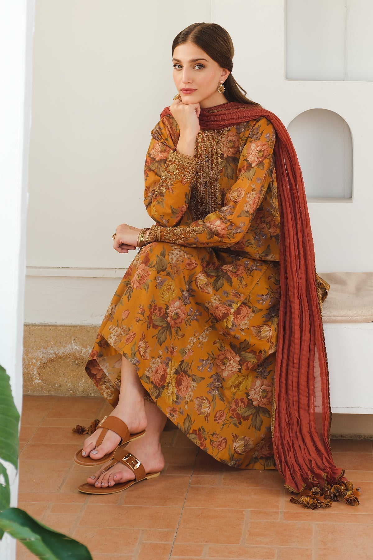 Baroque | Embroidered Lawn | SF-653