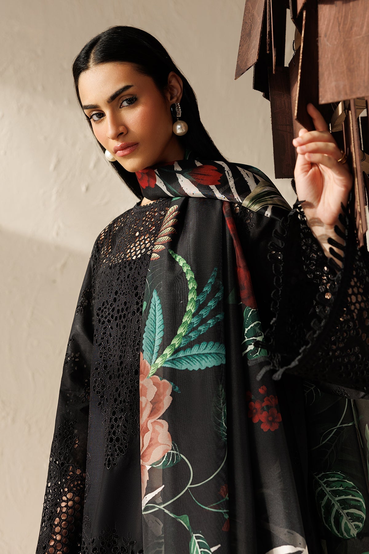 Baroque | Embroidered Lawn | SF-4521