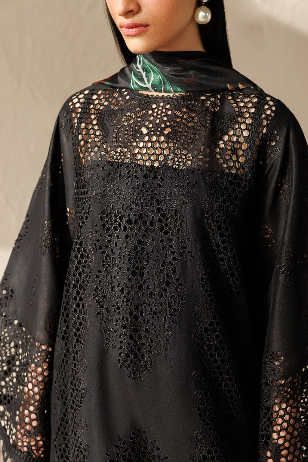 Baroque | Embroidered Lawn | SF-4521