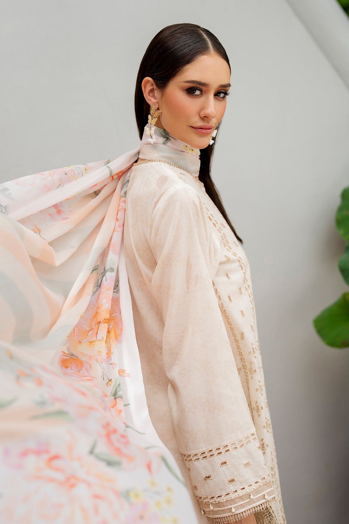 Baroque | Embroidered Lawn | SF-4274