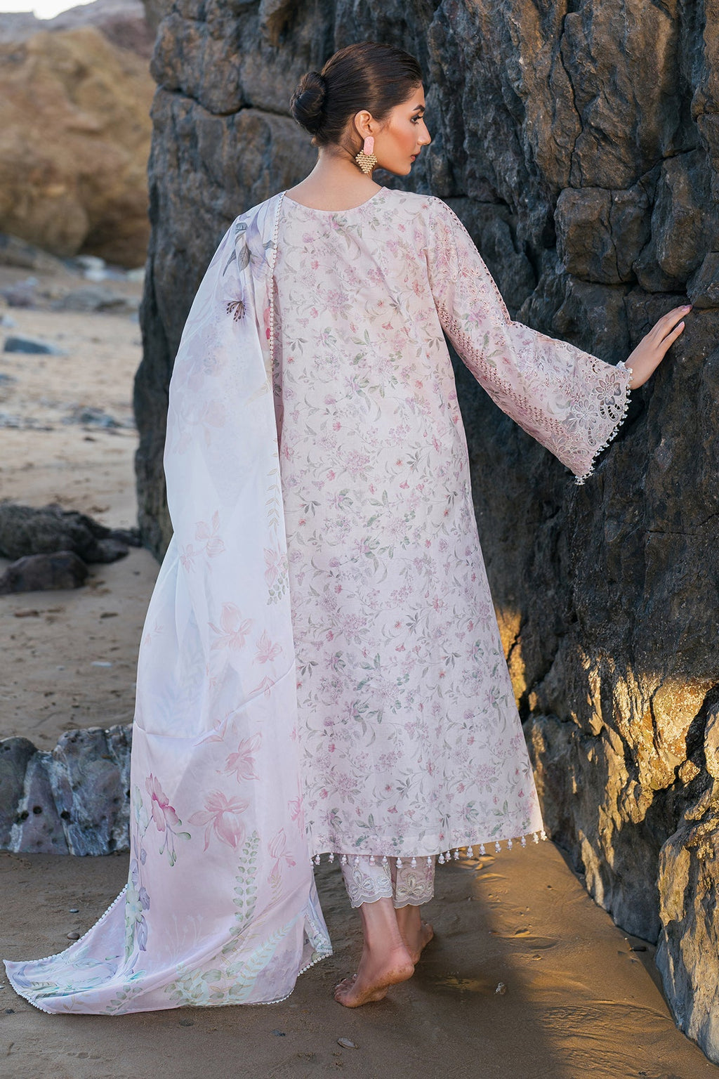 Baroque | Embroidered Lawn | SF-4130