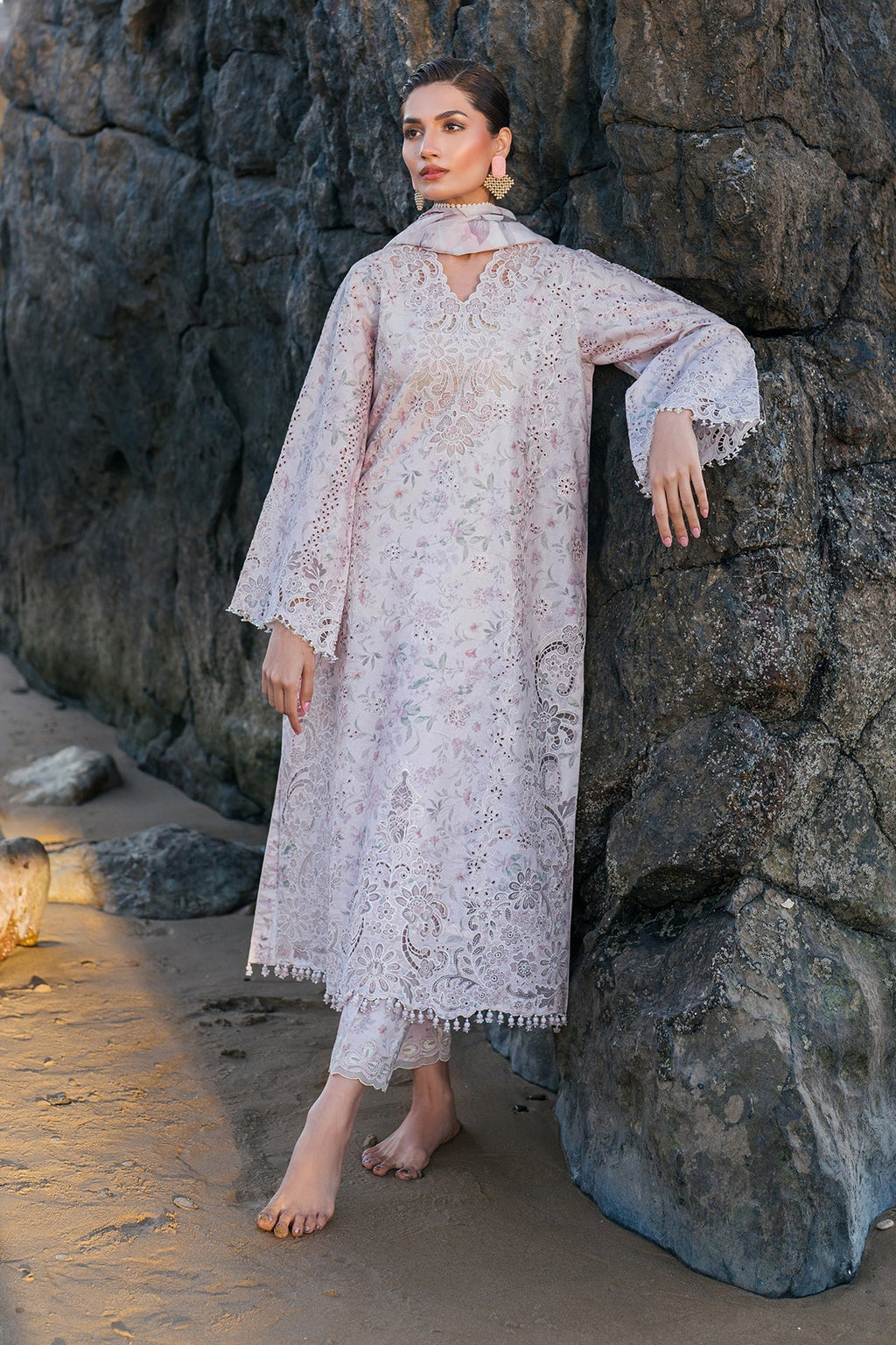Baroque | Embroidered Lawn | SF-4130