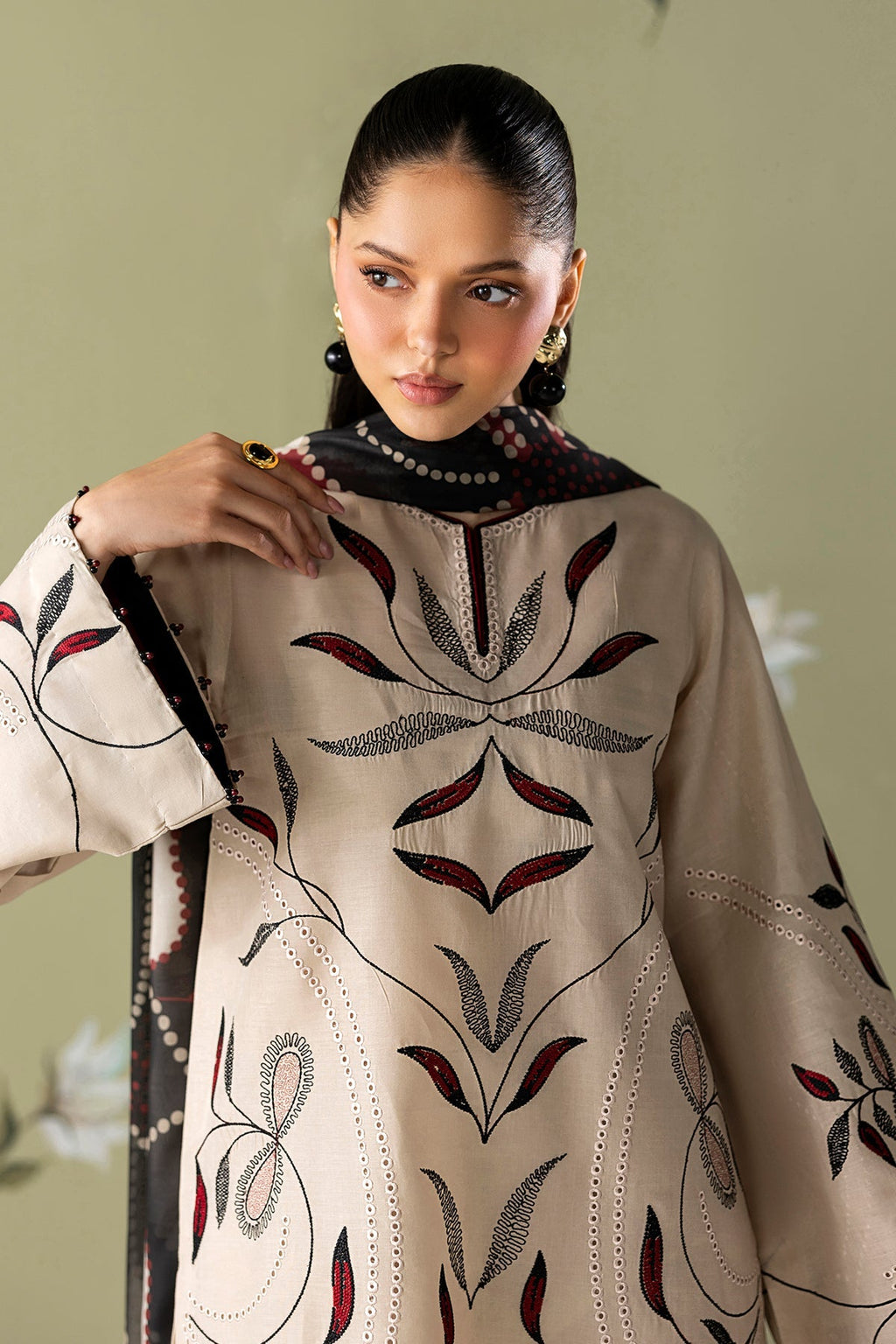Baroque | Embroidered Lawn | SF-4418