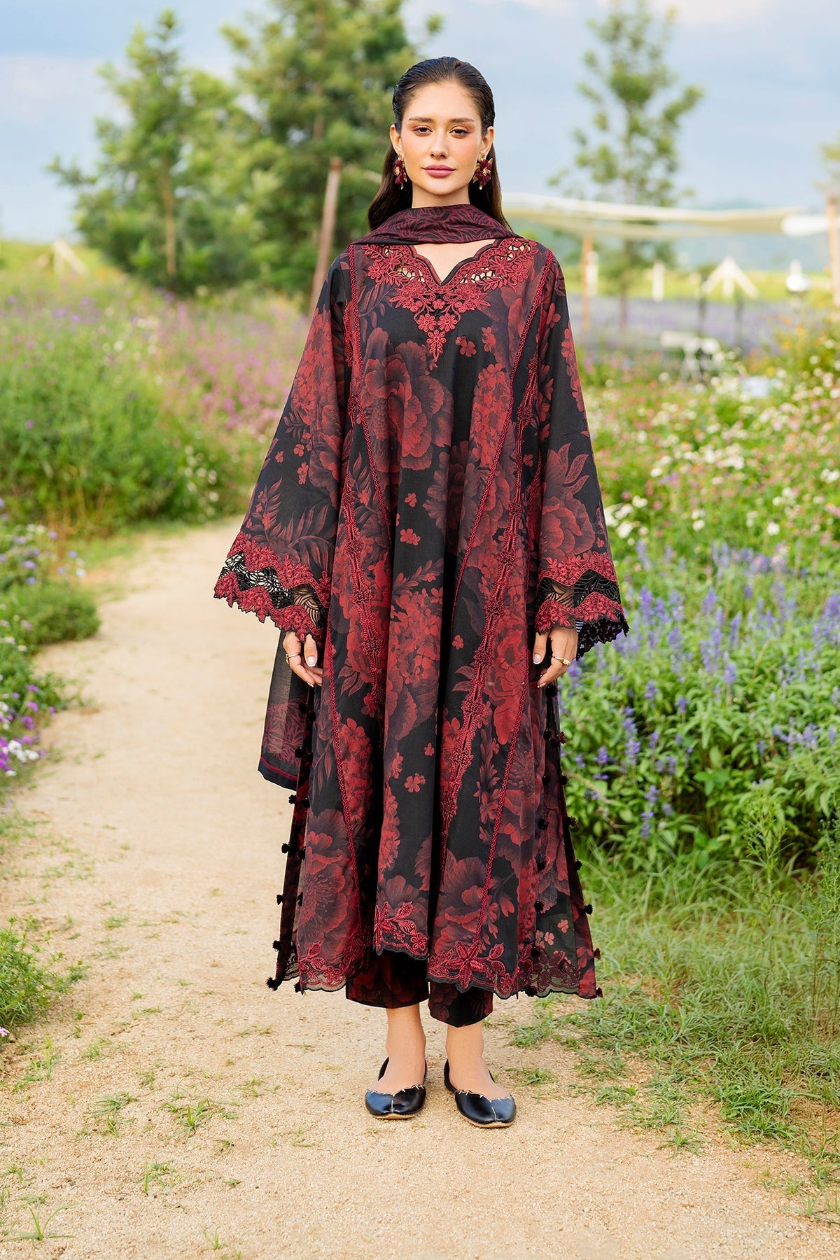 Baroque | Embroidered Lawn | SF-4220