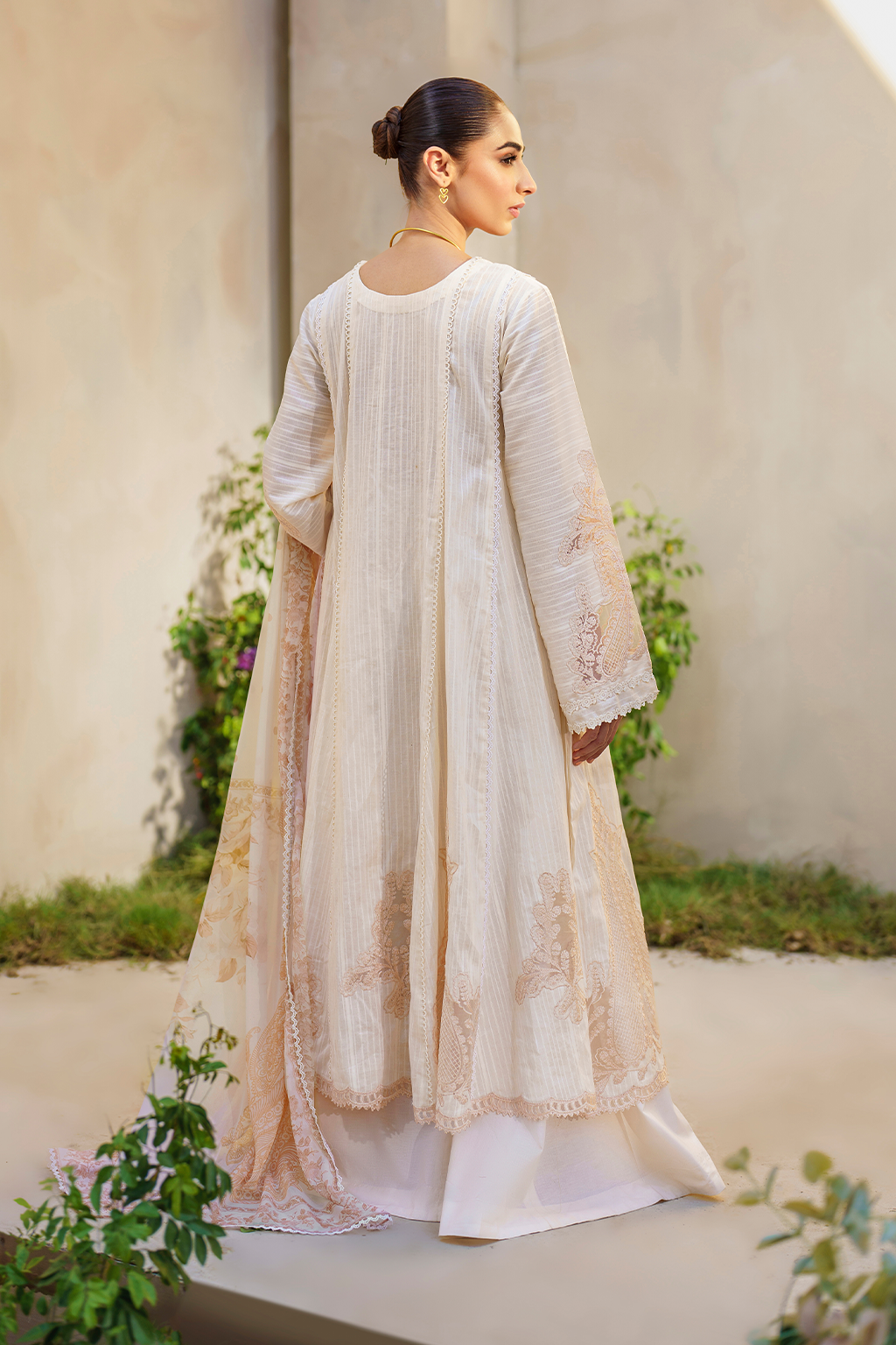 Iznik | Festive lawn 24 | SFL-03 - House Of Anaya