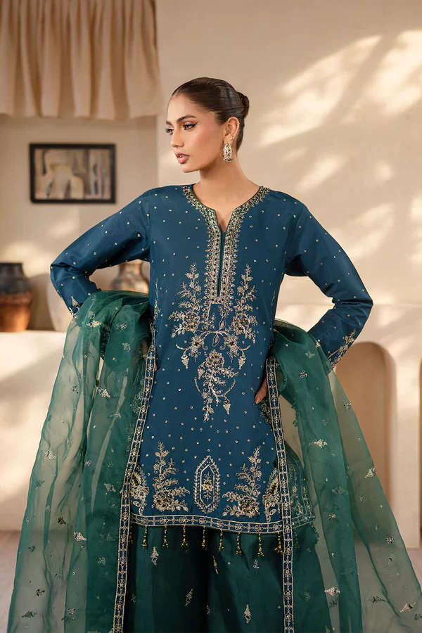 Emaan Adeel | Noore Festival | Laveen