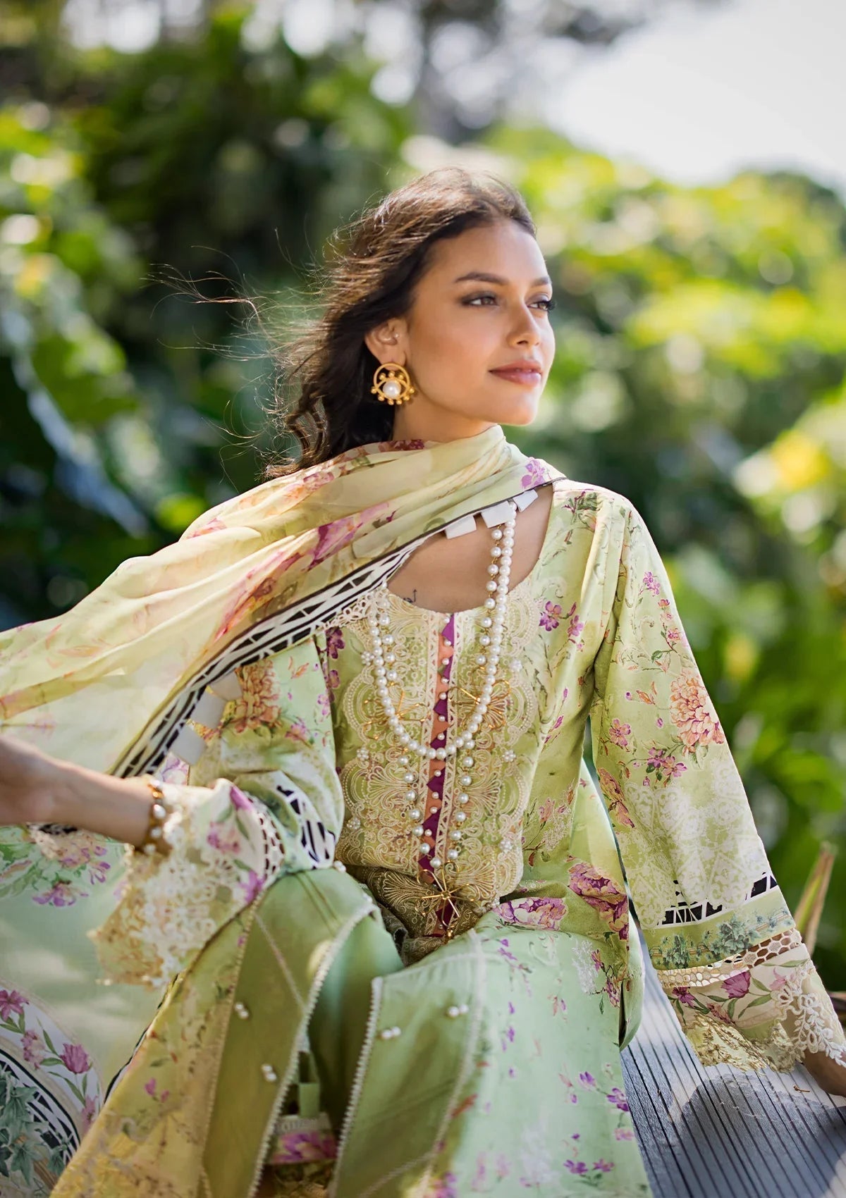 ELAF Signature Embroidered Lawn 3Pc Suit ESL-03B CLARISSE