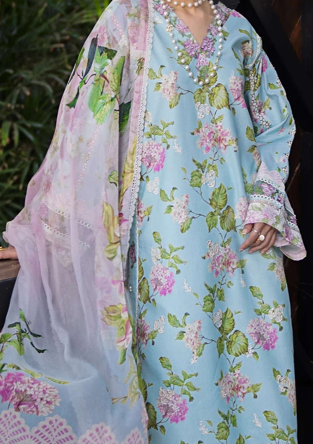 ELAF Signature Embroidered Lawn 3Pc Suit ESL-05A STARLIT HARMONY
