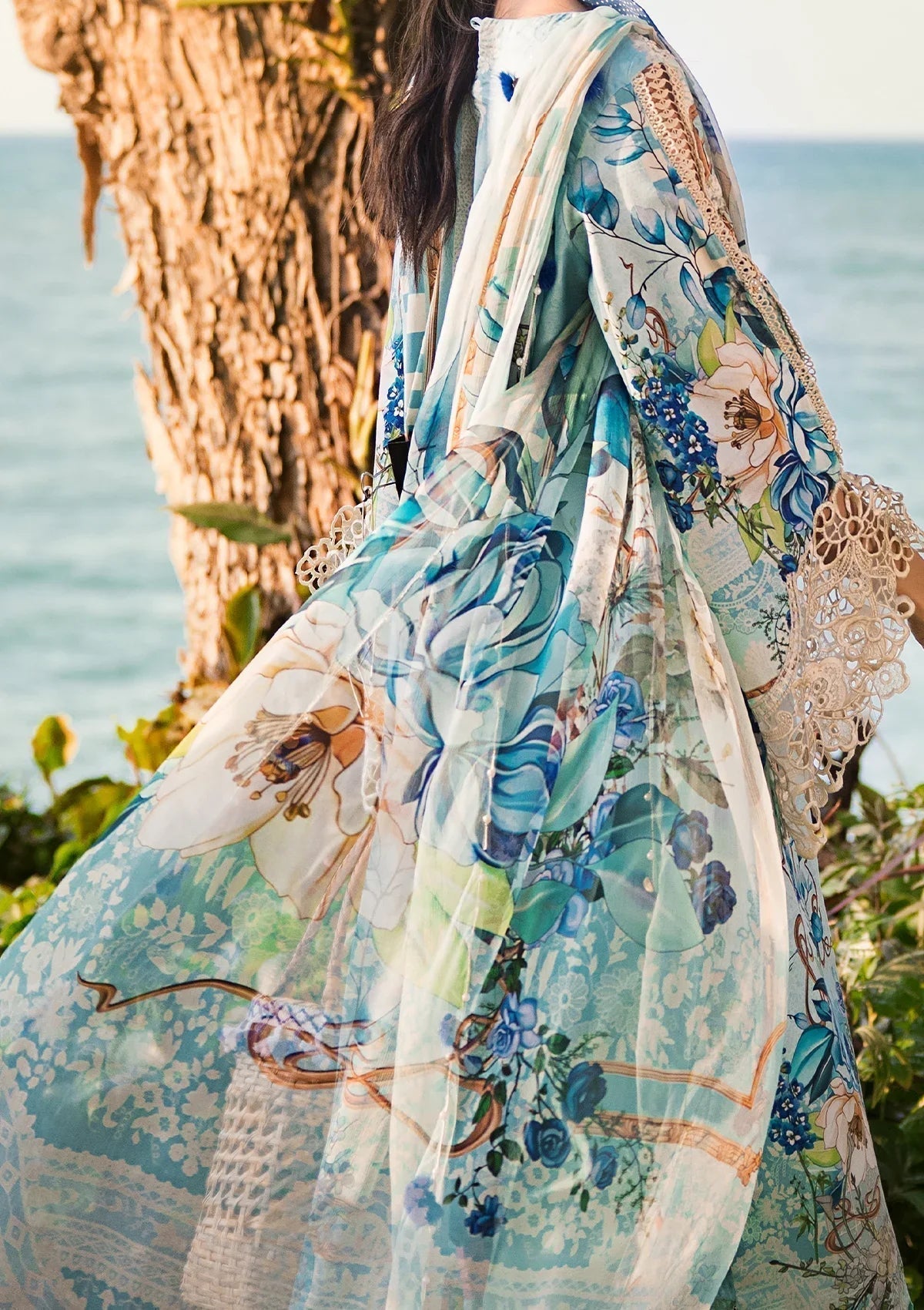 ELAF Signature Embroidered Lawn 3Pc Suit ESL-07B HEAVEN'S MIST