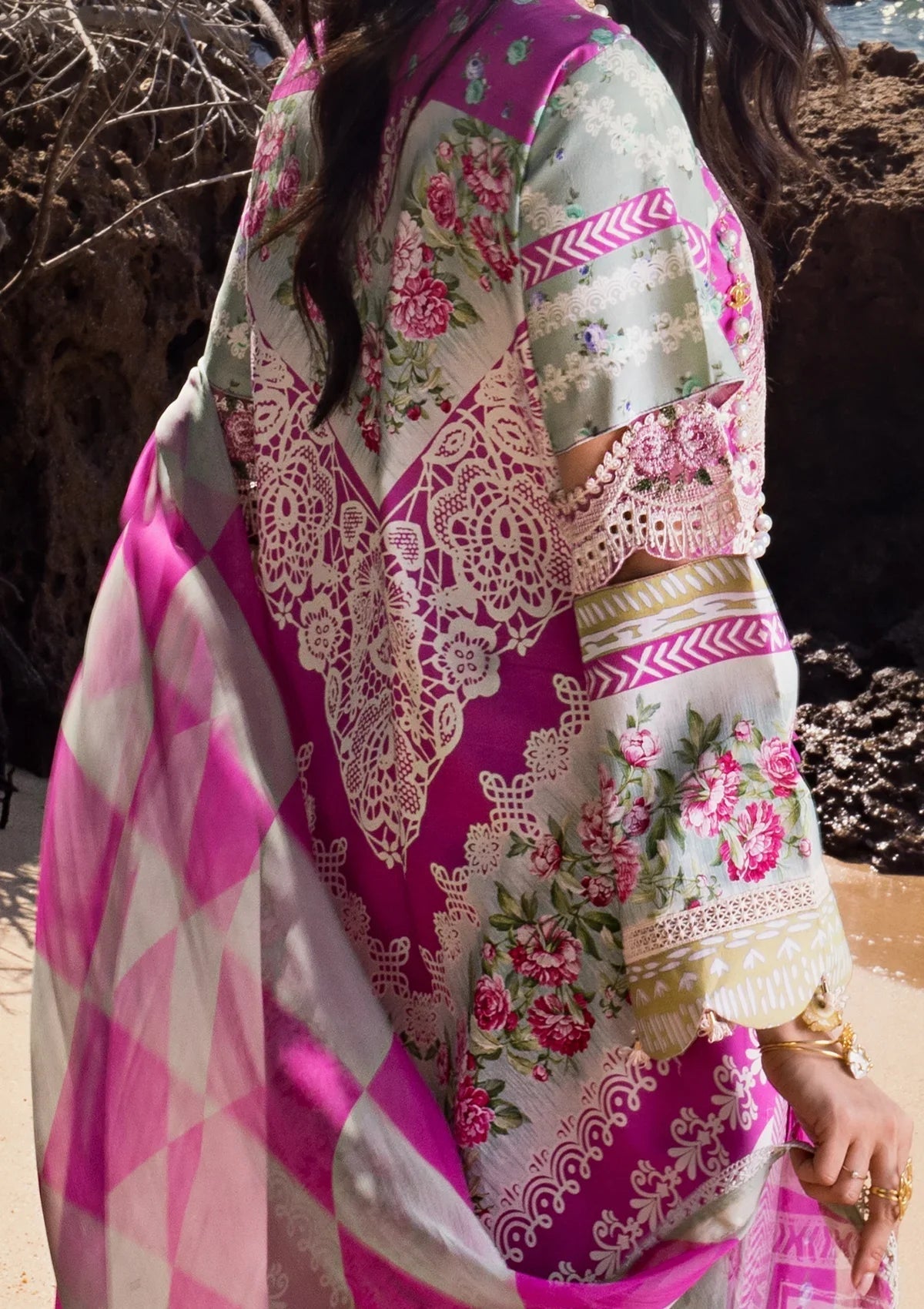 ELAF Signature Embroidered Lawn 3Pc Suit ESL-04B ENCHANTMENT