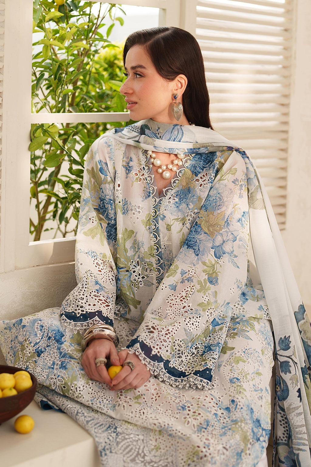 Baroque | Embroidered Lawn | SF-4401