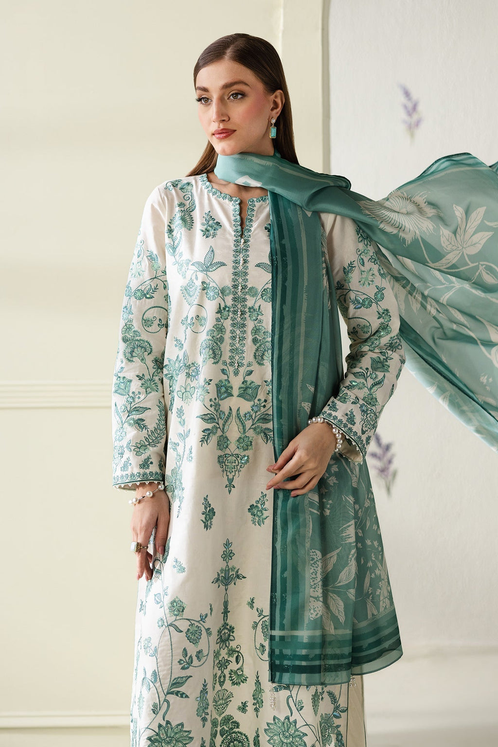 Baroque | Embroidered Lawn | SF-4430