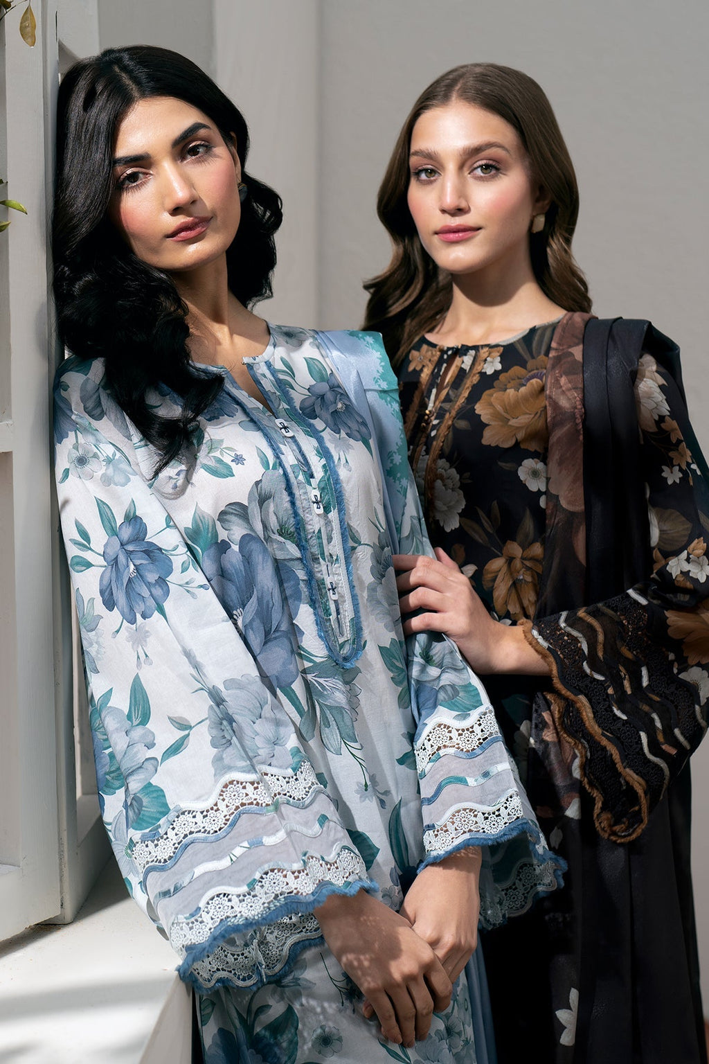 Baroque | Embroidered Lawn | SF-540