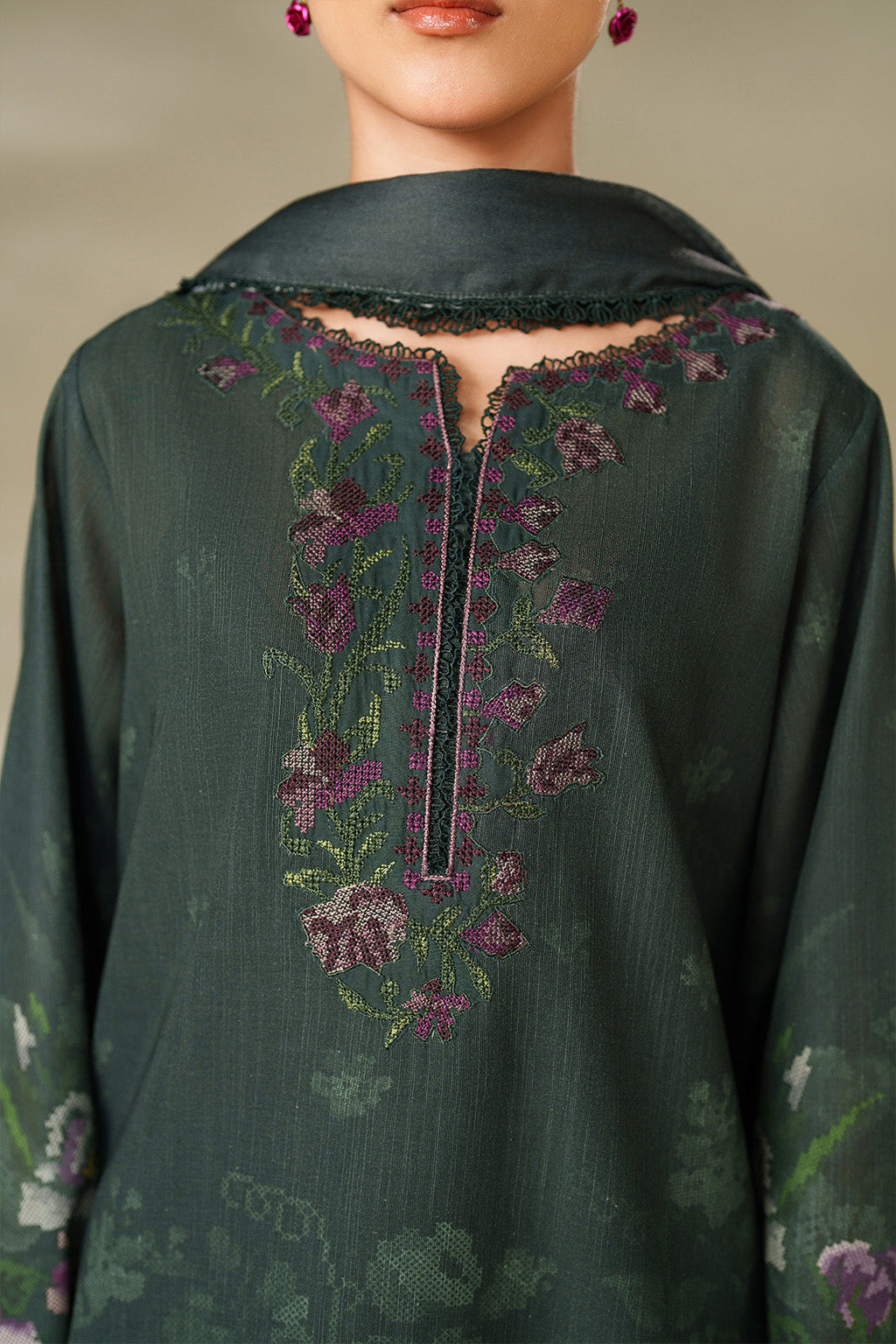 Iznik | Winter Chapter 25 | UE-567 Printed Khaddar