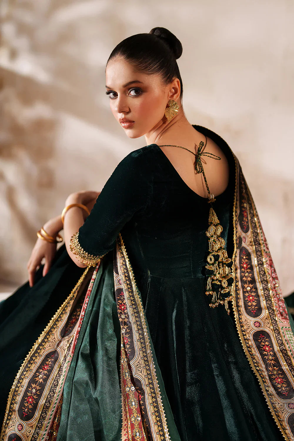 Baroque | EMBROIDERED VELVET | PR-1208