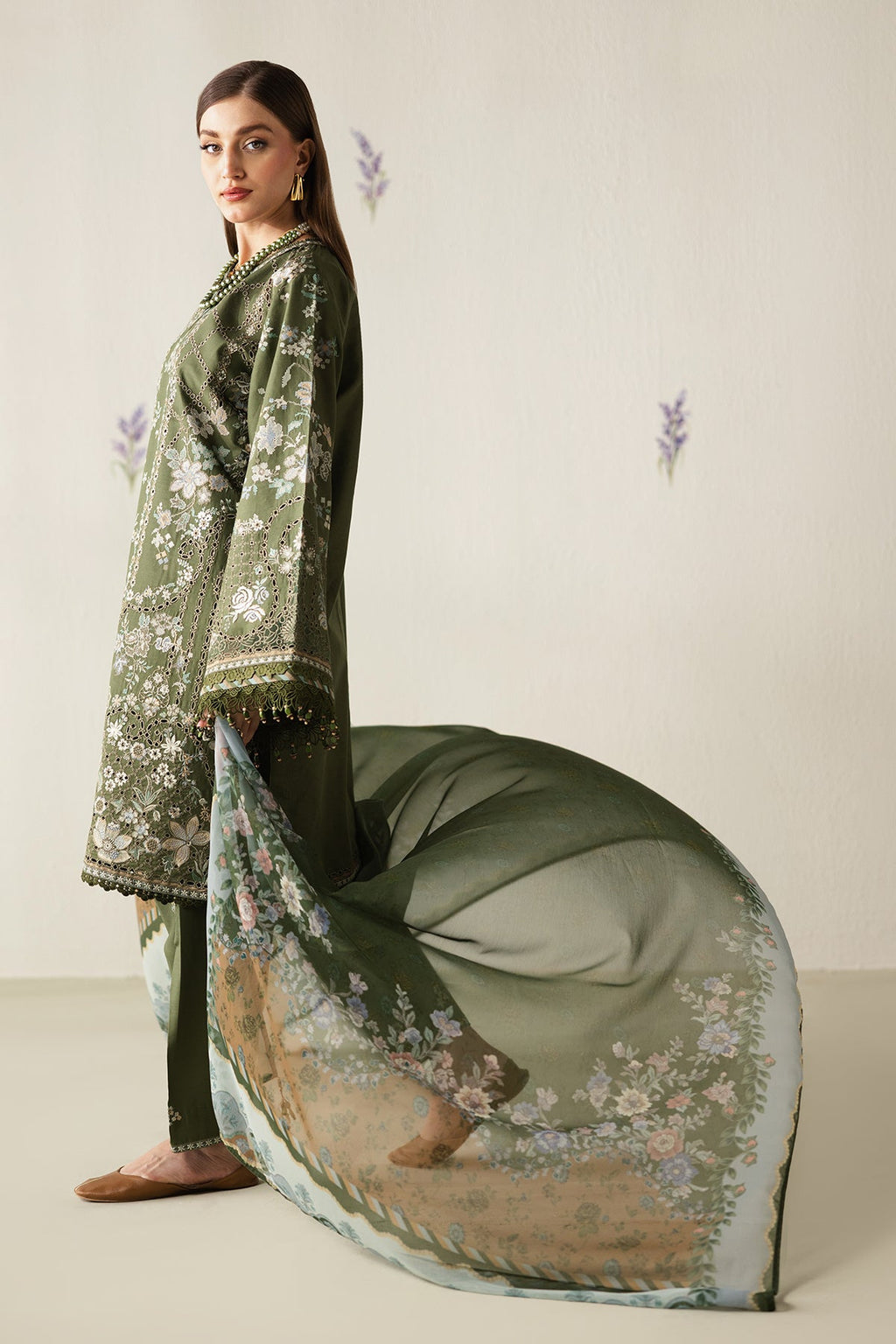 Baroque | Embroidered Lawn | SF-4431