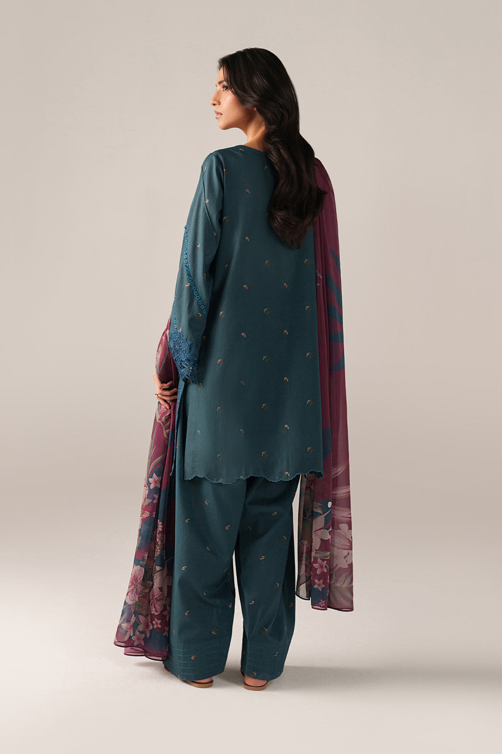 Iznik | Spring/Summer Lawn 26 | SS-10