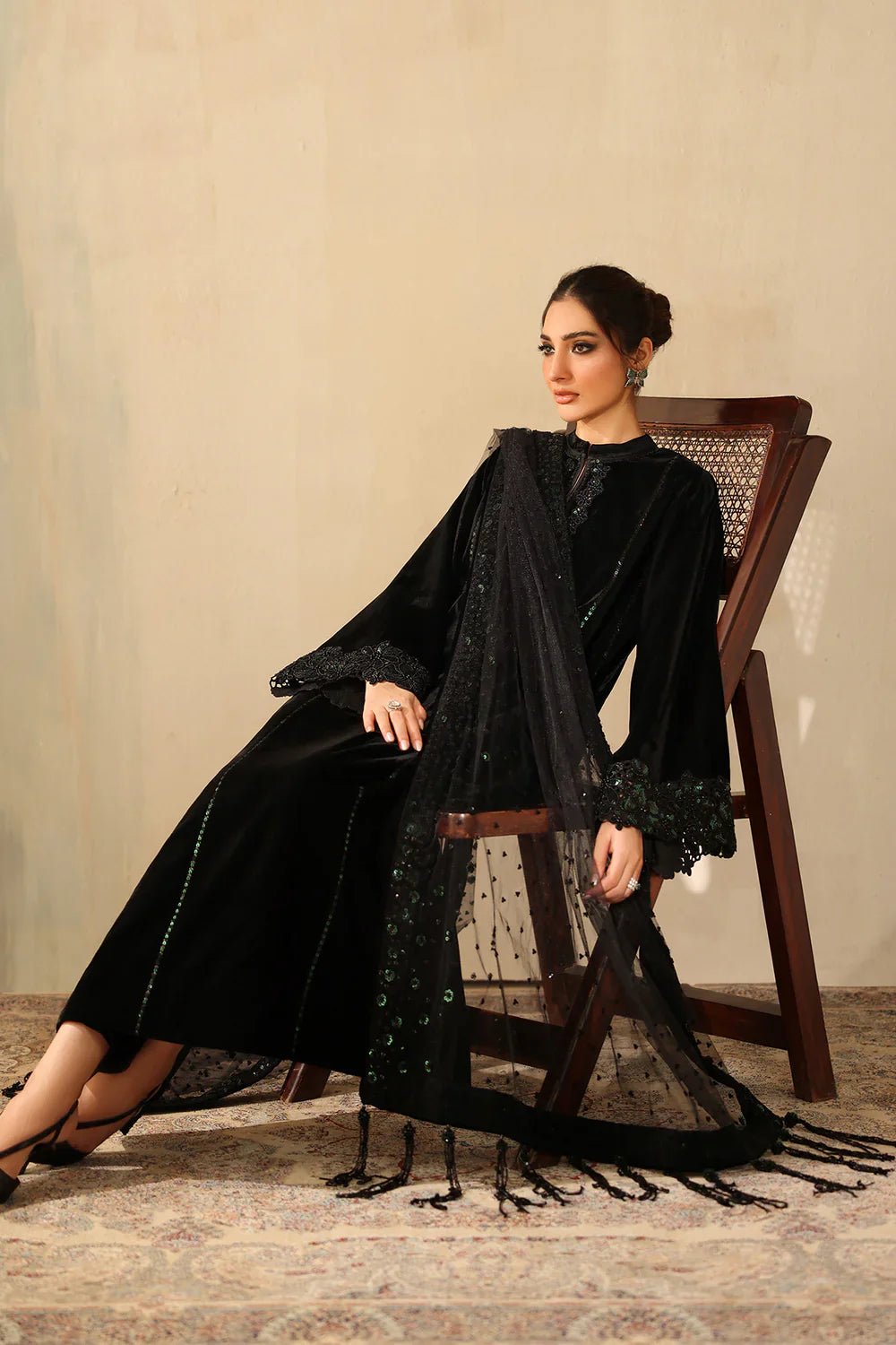 Baroque | EMBROIDERED VELVET |  PR-1222