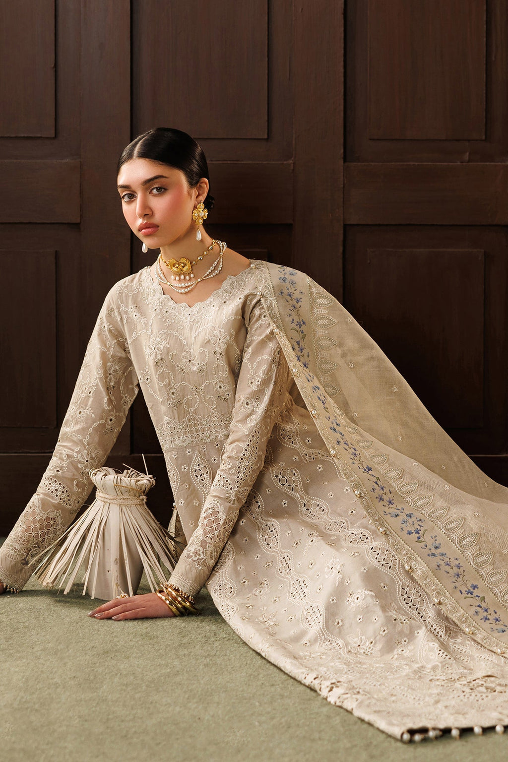 Baroque | Edit Lawnƒ??26 | EMBROIDERED LAWN EL26-D03 UNSTITCHED