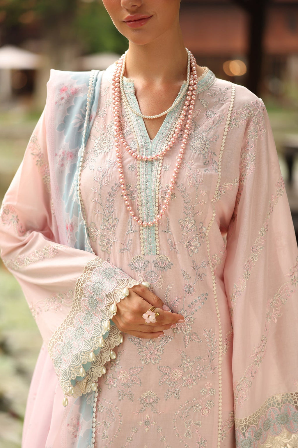 Baroque | Embroidered Lawn | SF-4260