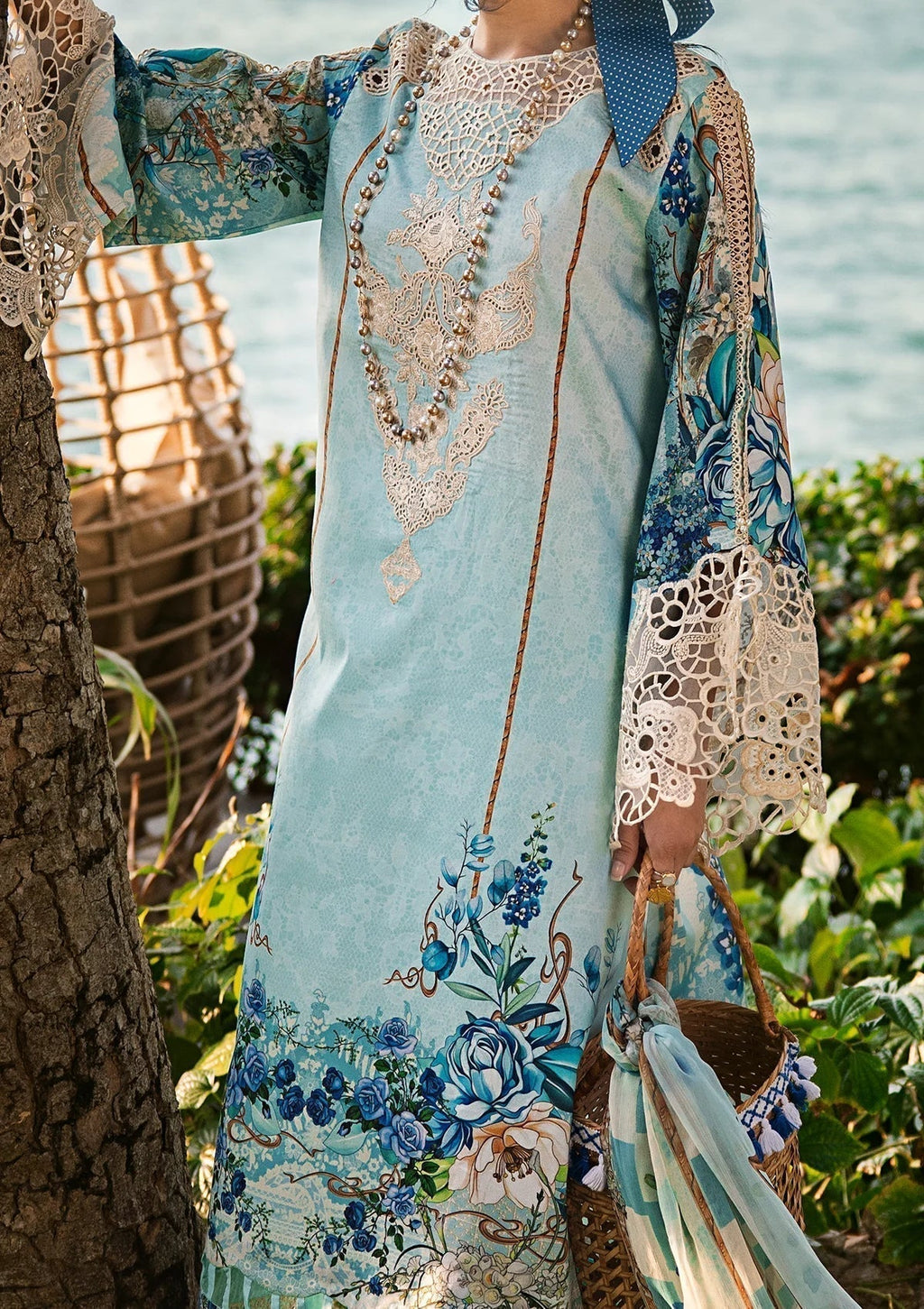 ELAF Signature Embroidered Lawn 3Pc Suit ESL-07B HEAVEN'S MIST