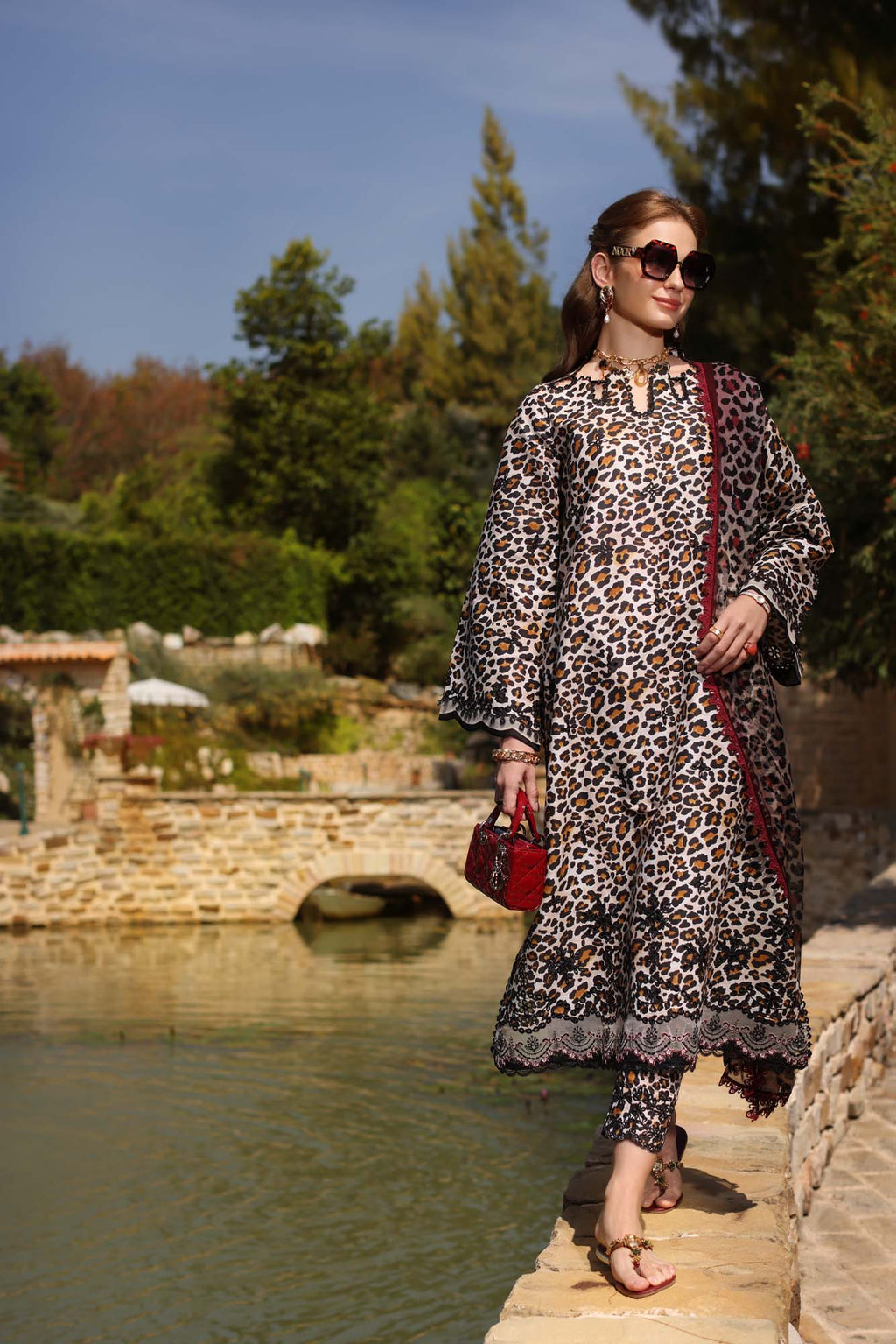 Noor by Saadia Asad | Luxe Chikankari 25 | D2-B - Riwayat-e-Khas