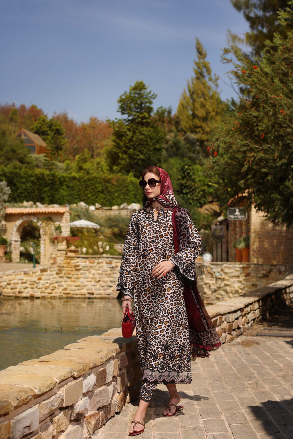 Noor by Saadia Asad | Luxe Chikankari 25 | D2-B - Riwayat-e-Khas