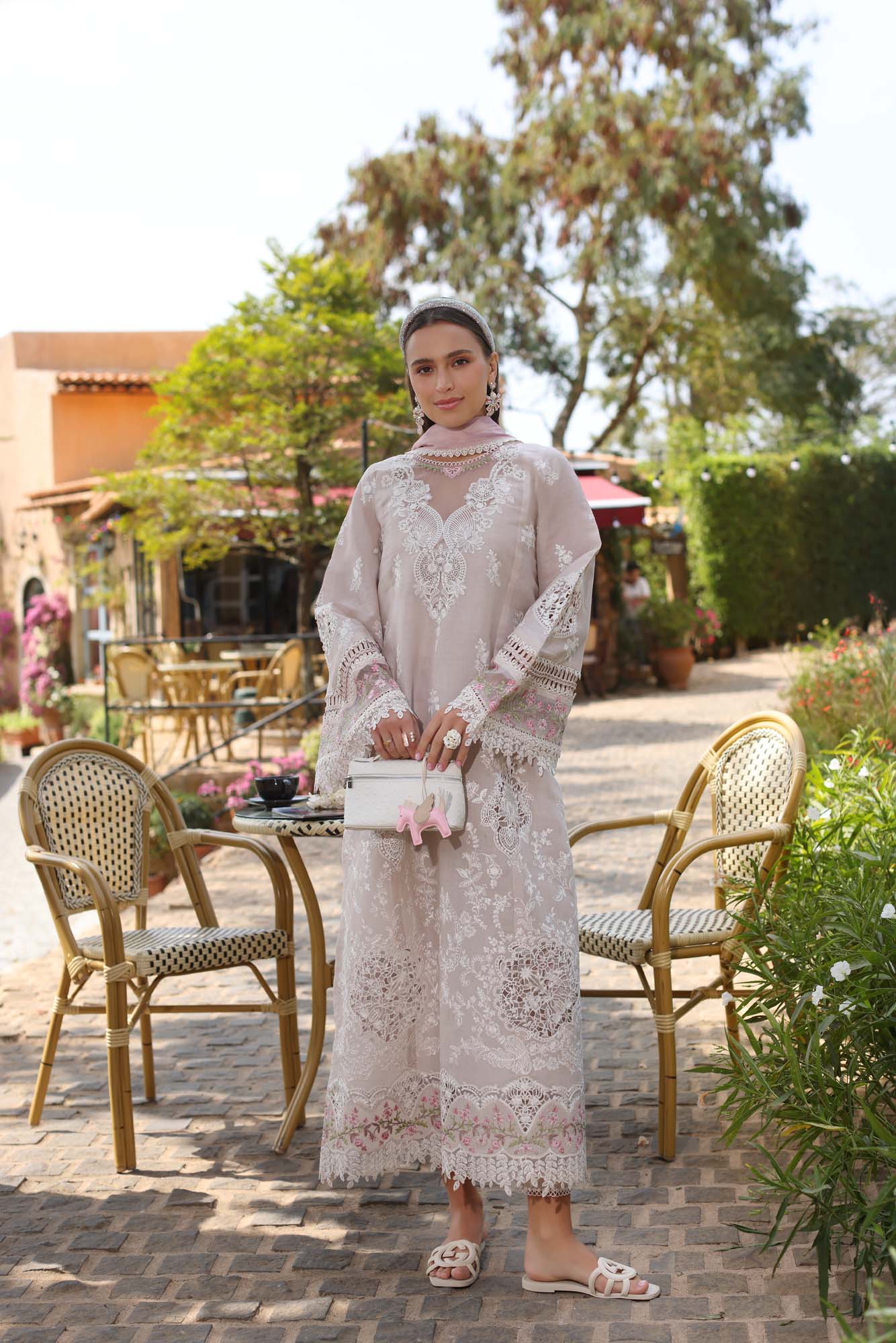 Noor by Saadia Asad | Luxe Chikankari 25 | D4-A - Riwayat-e-Khas