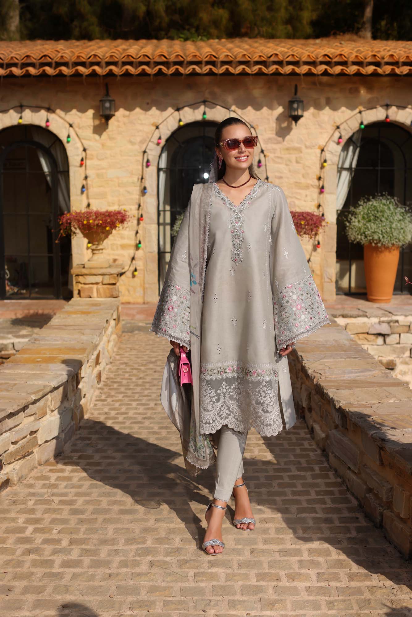 Noor by Saadia Asad | Luxe Chikankari 25 | D1-B - Riwayat-e-Khas