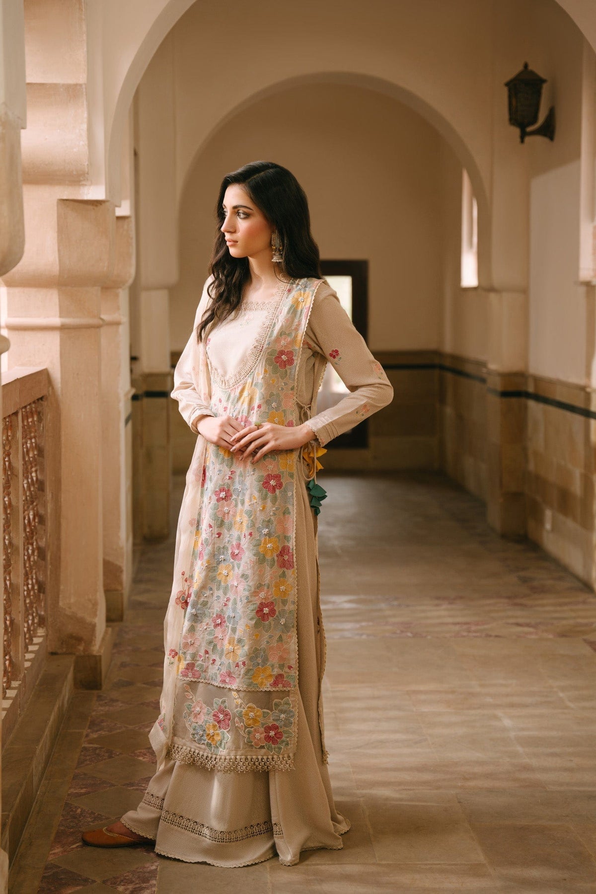 Taana Baana | Manzil Winter |  M3407A - Riwayat-e-Khas
