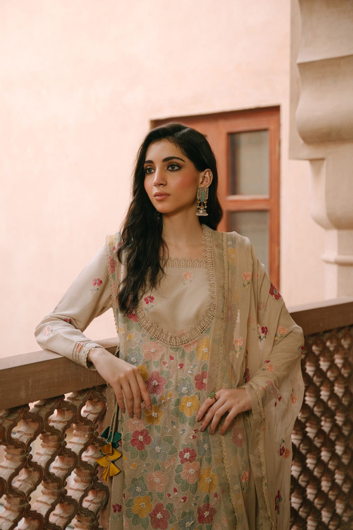 Taana Baana | Manzil Winter |  M3407A - Riwayat-e-Khas