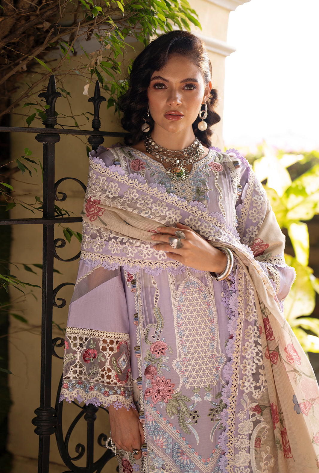AJR Couture | Evara Luxury Lawn | Zaya