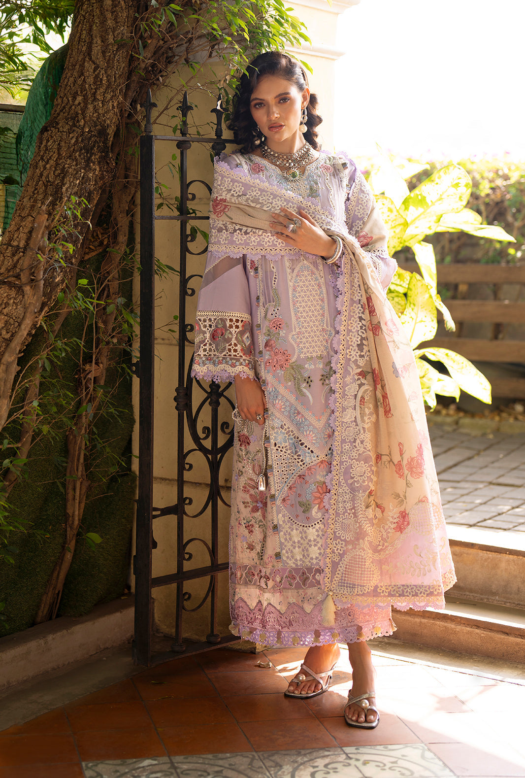 AJR Couture | Evara Luxury Lawn | Zaya