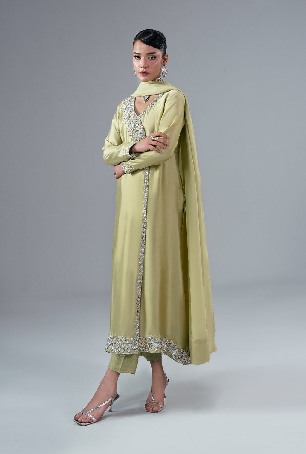 AJR Couture | AJR Symphony Pret'26 | Gold Dust - 3