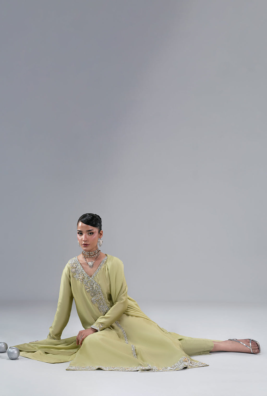 AJR Couture | AJR Symphony Pret'26 | Gold Dust - 8