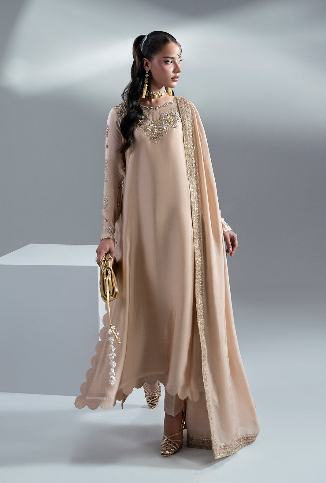 AJR Couture | AJR Symphony Pret'26 | Amber Glow - 4