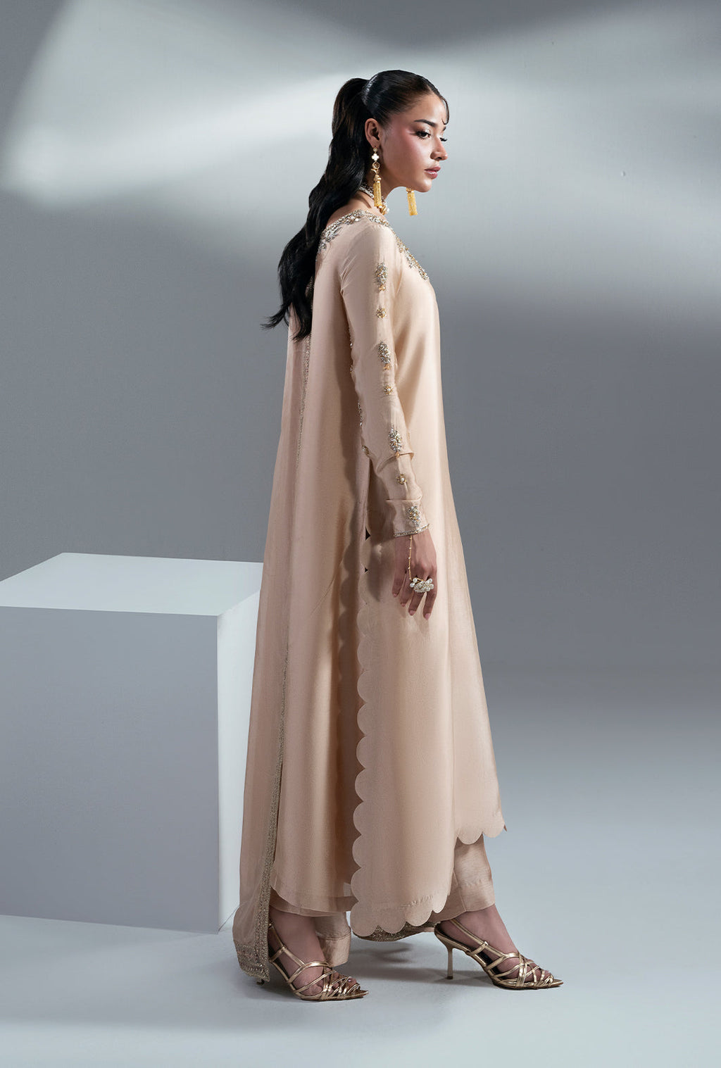 AJR Couture | AJR Symphony Pret'26 | Amber Glow - 2