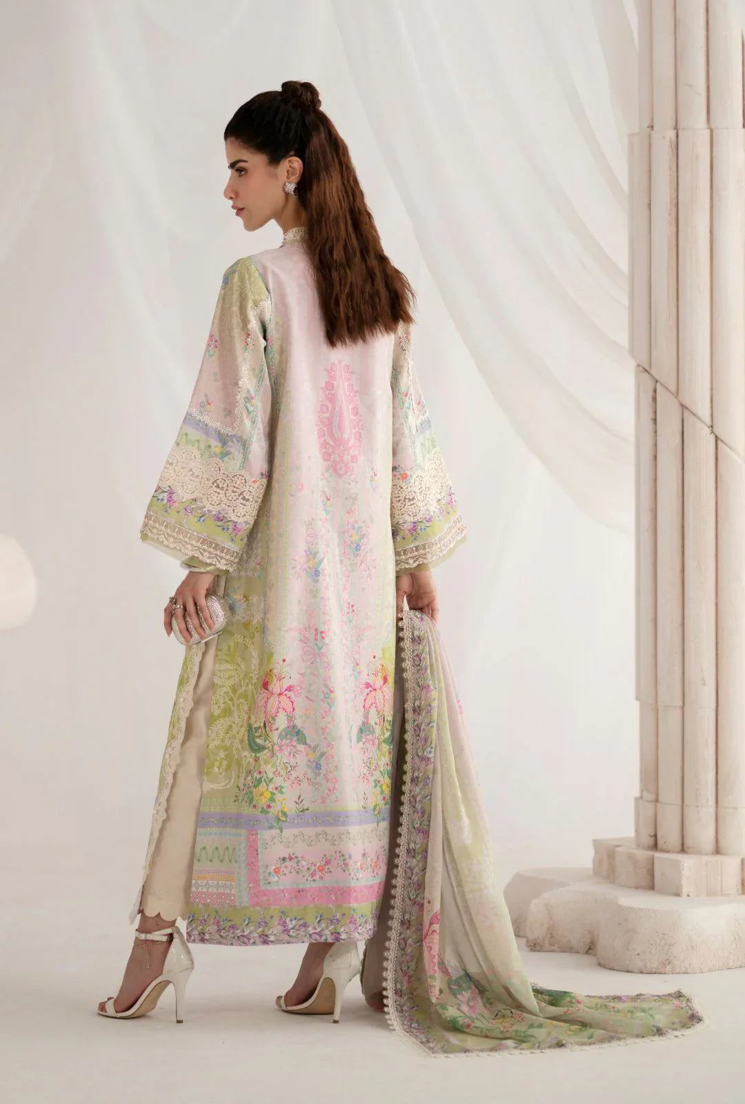 AJR couture | Garden Whisper | AMORIA