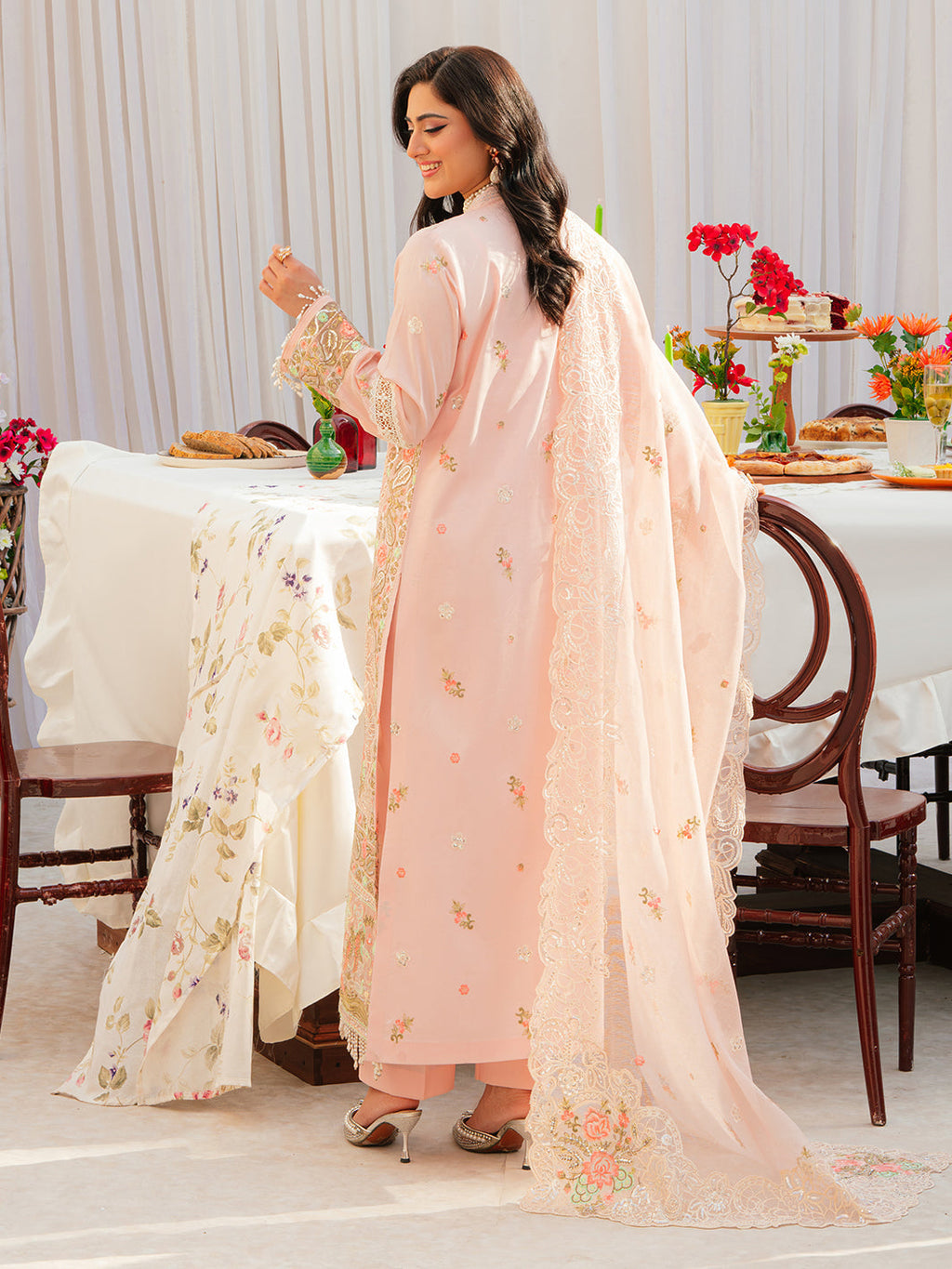 Mahnur | Allenura Luxury Lawn 24 | AZURE - Riwayat-e-Khas