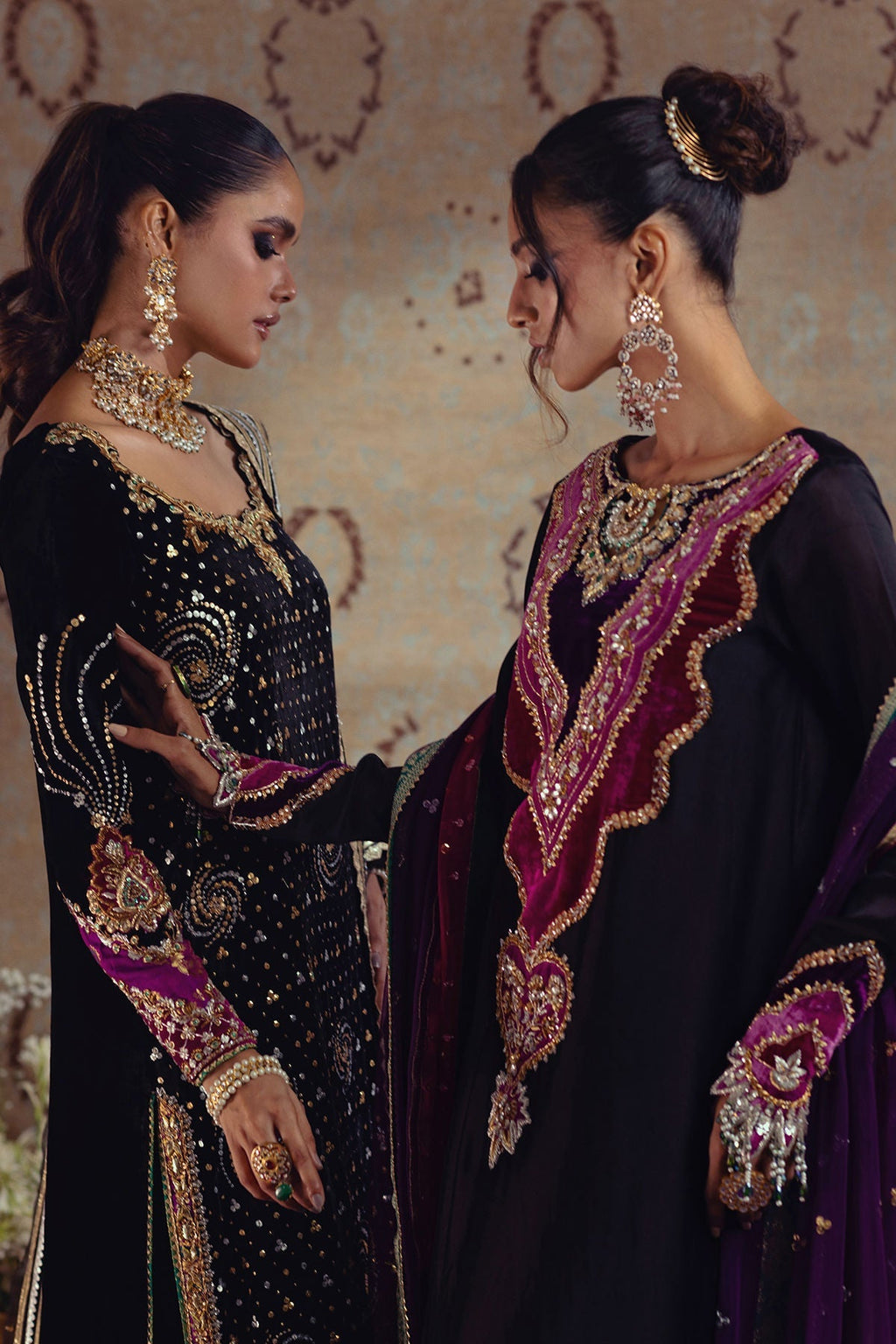 Annus Abrar | Mirha Winter Velour | Marin