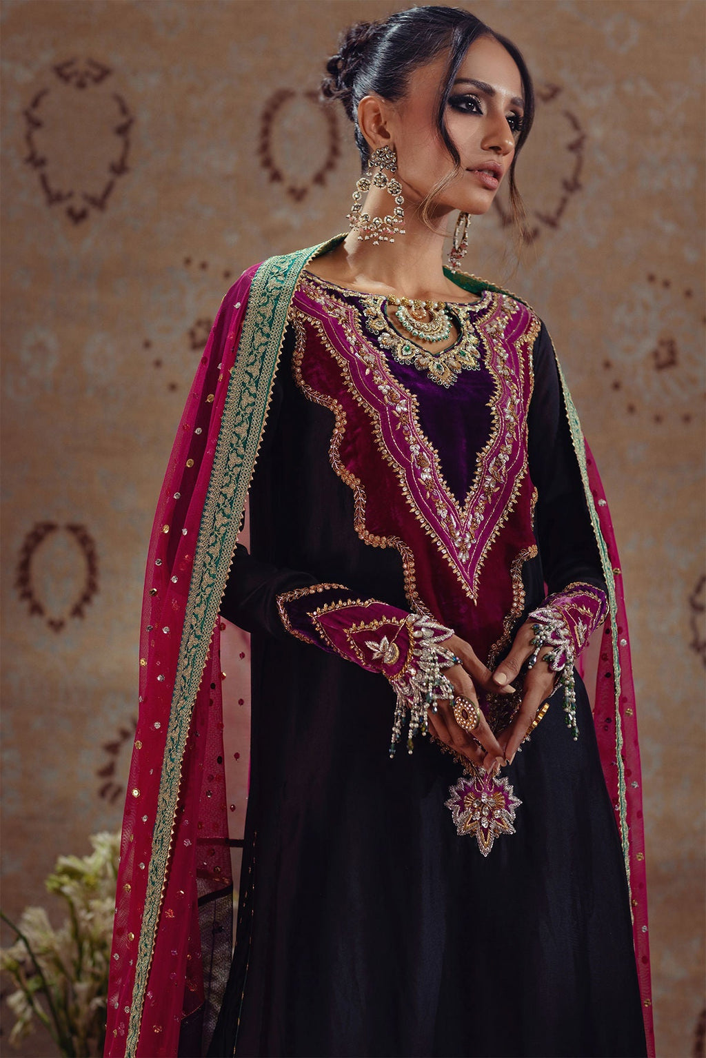Annus Abrar | Mirha Winter Velour | Badia