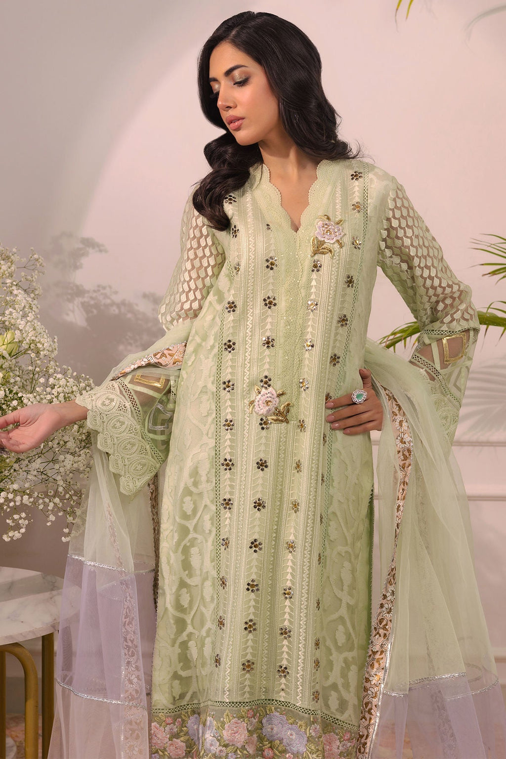 Annus Abrar | Sera Luxury | Effa